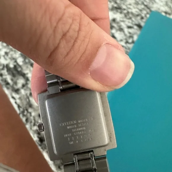 Watch - Picture 4 of 4